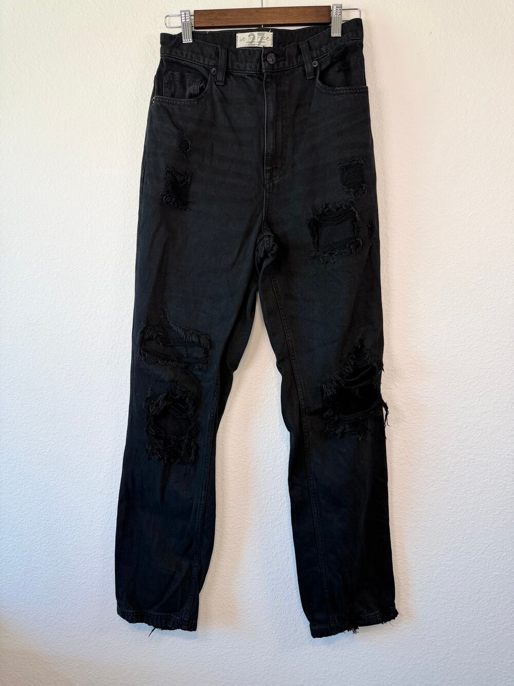 We The Free Free People Distressed Tapered Baggy Boyfriend Jeans Panther 27